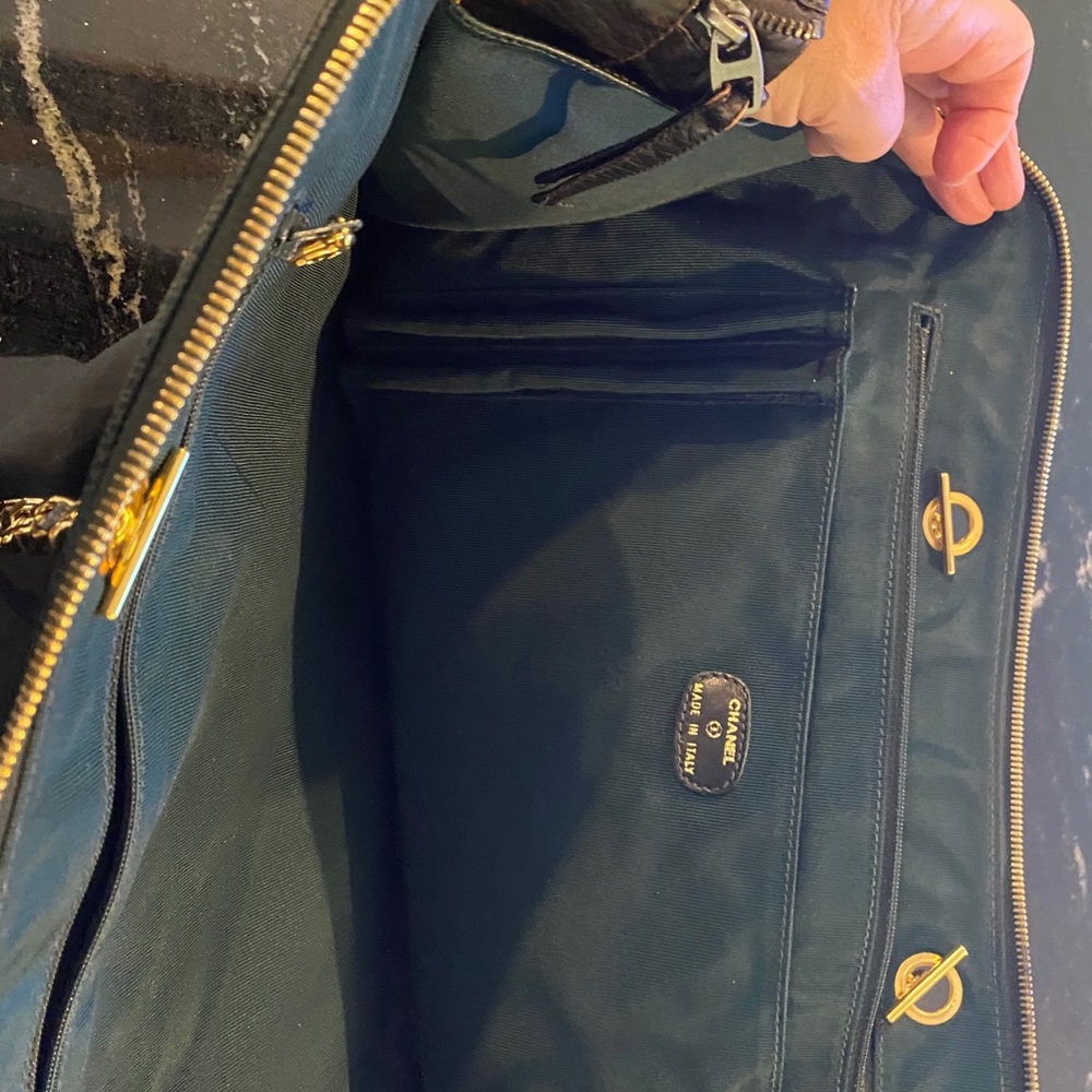 Chanel calfskin timeless tote - Picture 5 of 9